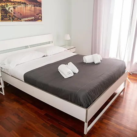 A I R Rettifilo Apartments-3
